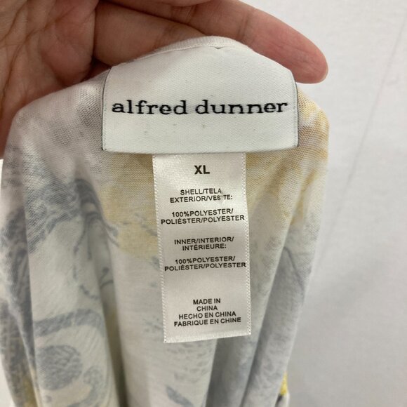 New Alfred Dunner size XL Yellow Gray Abstract Lace Overlay Poncho Top Artsy - Picture 2 of 8